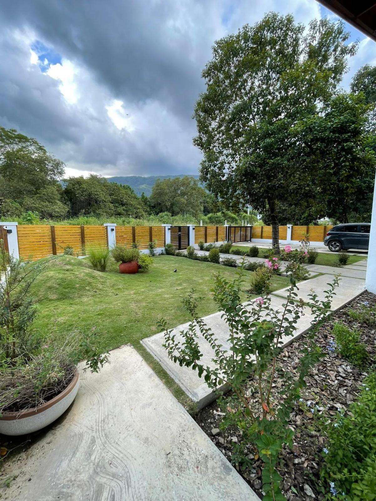 Villa Cielito Del Yaque - Jarabacoa - Rio Privado - Picuzzi Climatizado Exterior photo